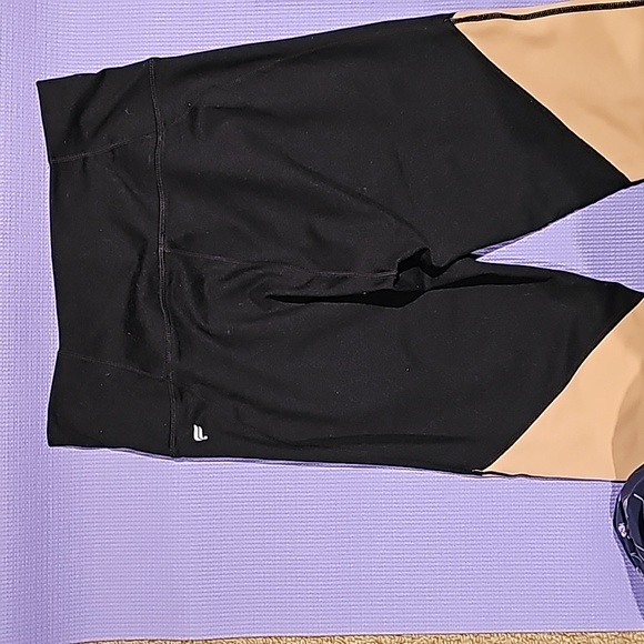 Fabletics leggings - Picture 4 of 4